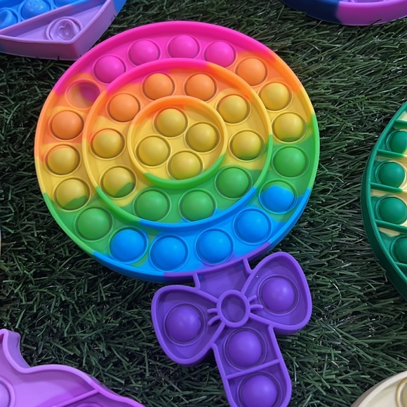 Fidget - Sensory Push Pop Toys - set of 11 - Medium size - Picture 5 of 13